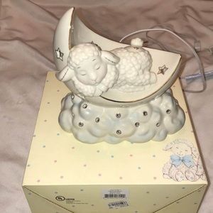 Lenox Lighted Lazy Lamb Ceramic Nightlight Sculpture - Excellent condition